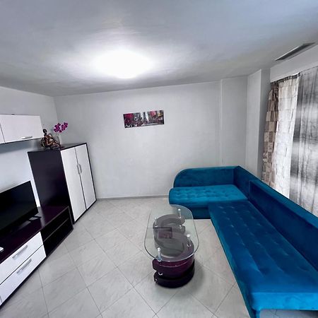 Coralia Luna Park Apartments Mamaia Exterior photo